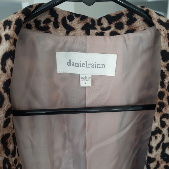 Daniel Rainn Leopard Blazer large - Picture 4 of 6